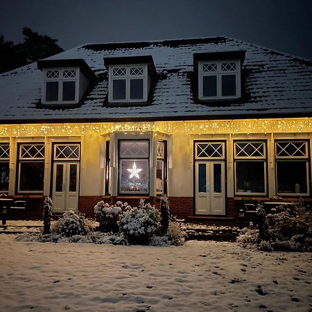B&B De Zulthe Roden Esterno foto