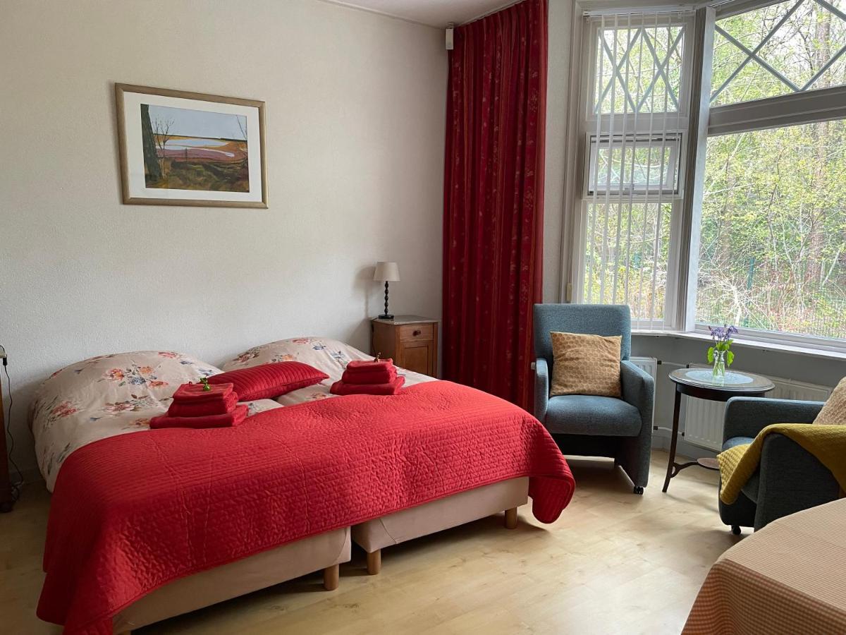 B&B De Zulthe Roden Esterno foto