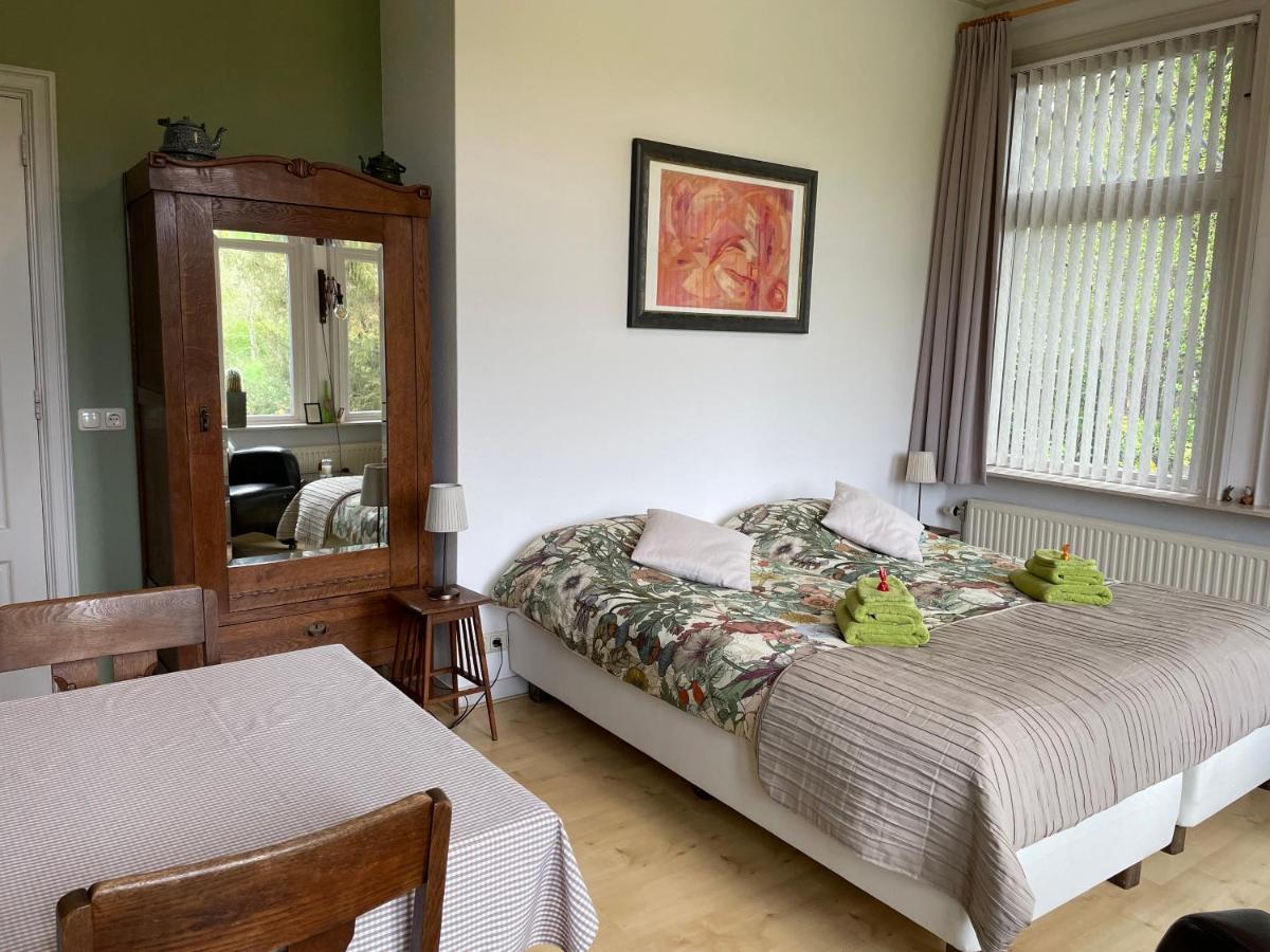 B&B De Zulthe Roden Esterno foto