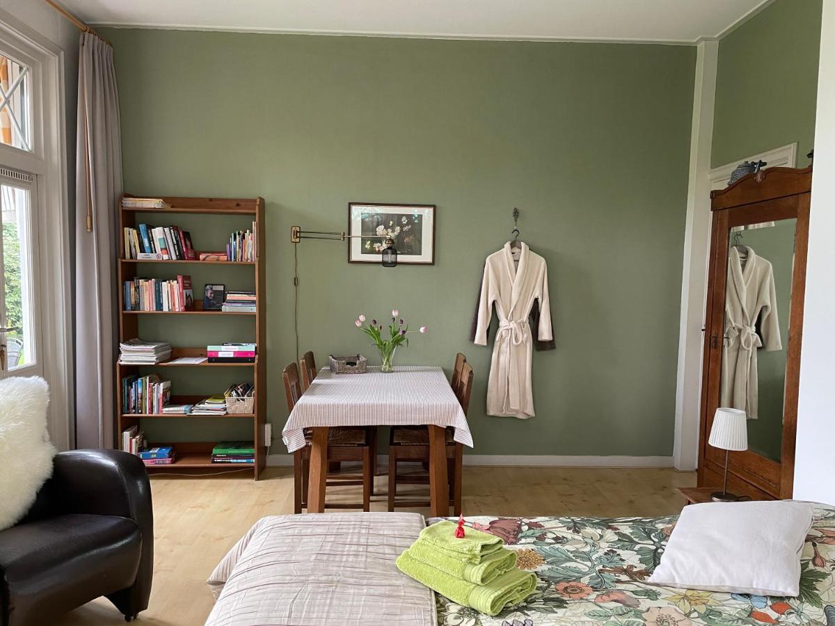 B&B De Zulthe Roden Esterno foto